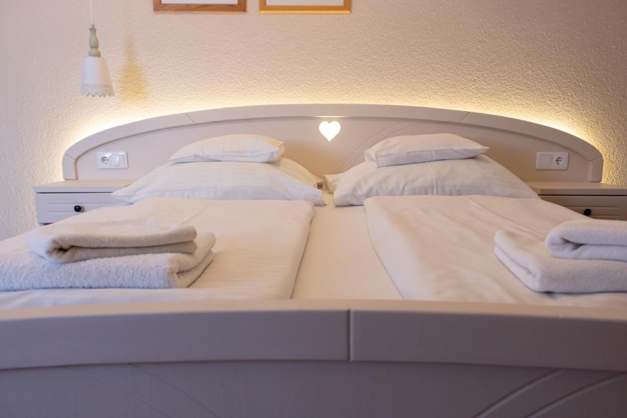 Tornacos Hotel - Hegykő Екстериор снимка